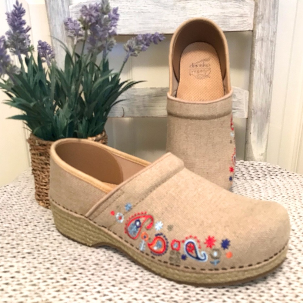 Dansko Vegan Jute Paisley Embroidered Clogs - Picture 3 of 16